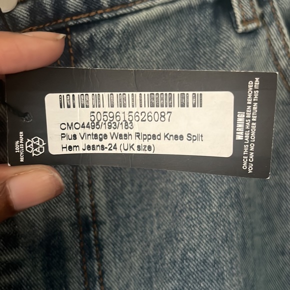 Wide leg jeans with rips on both knees - Picture 3 of 3